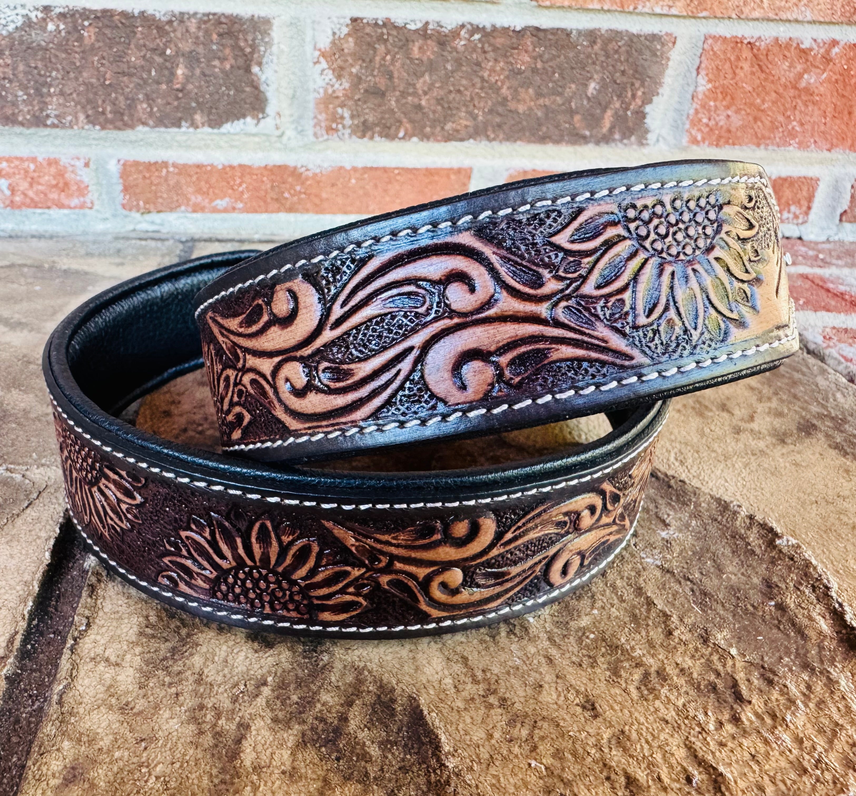 Sunflower Tooled Dog Collar