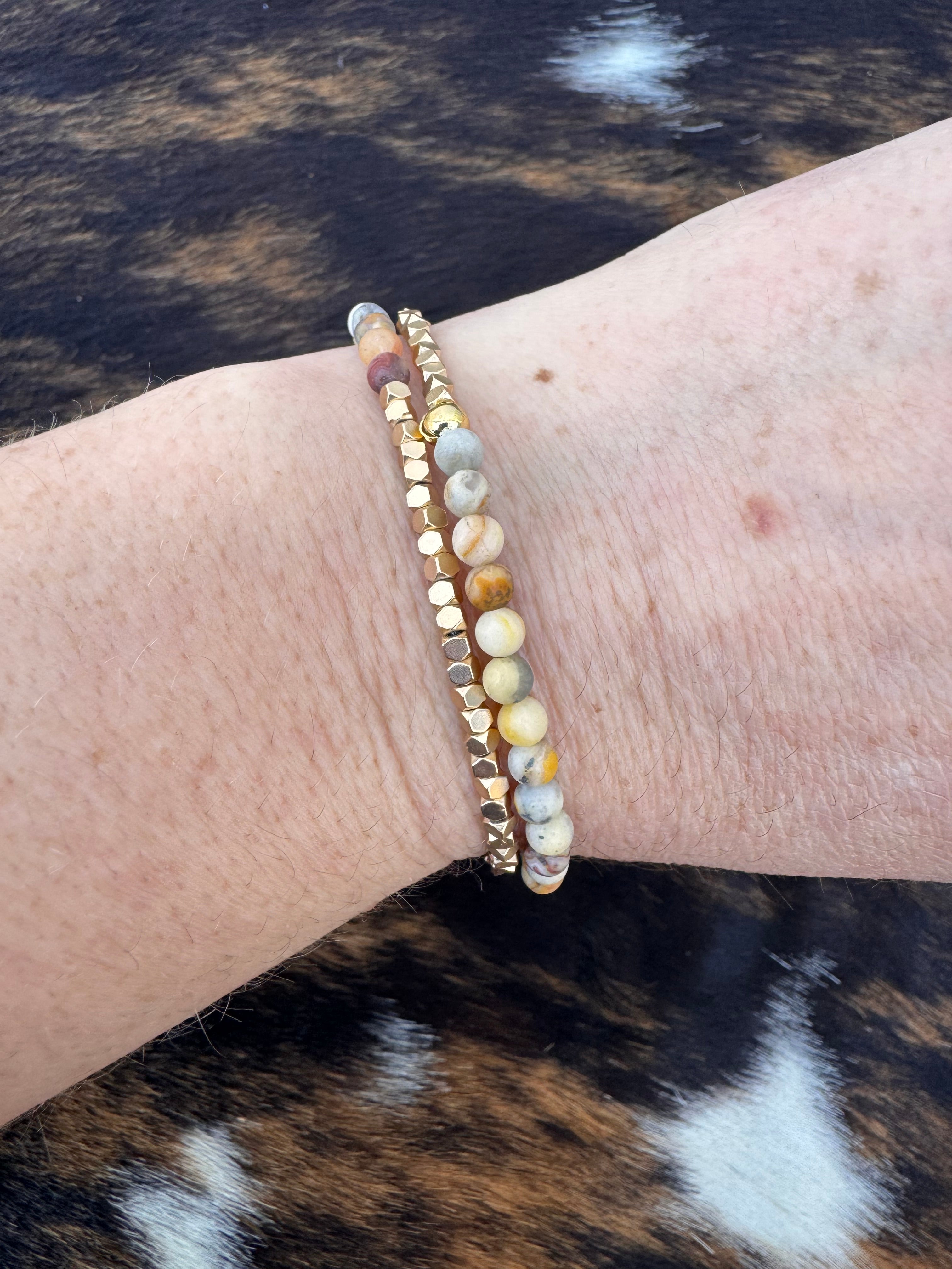 Agate Double Wrap Gold Bracelet