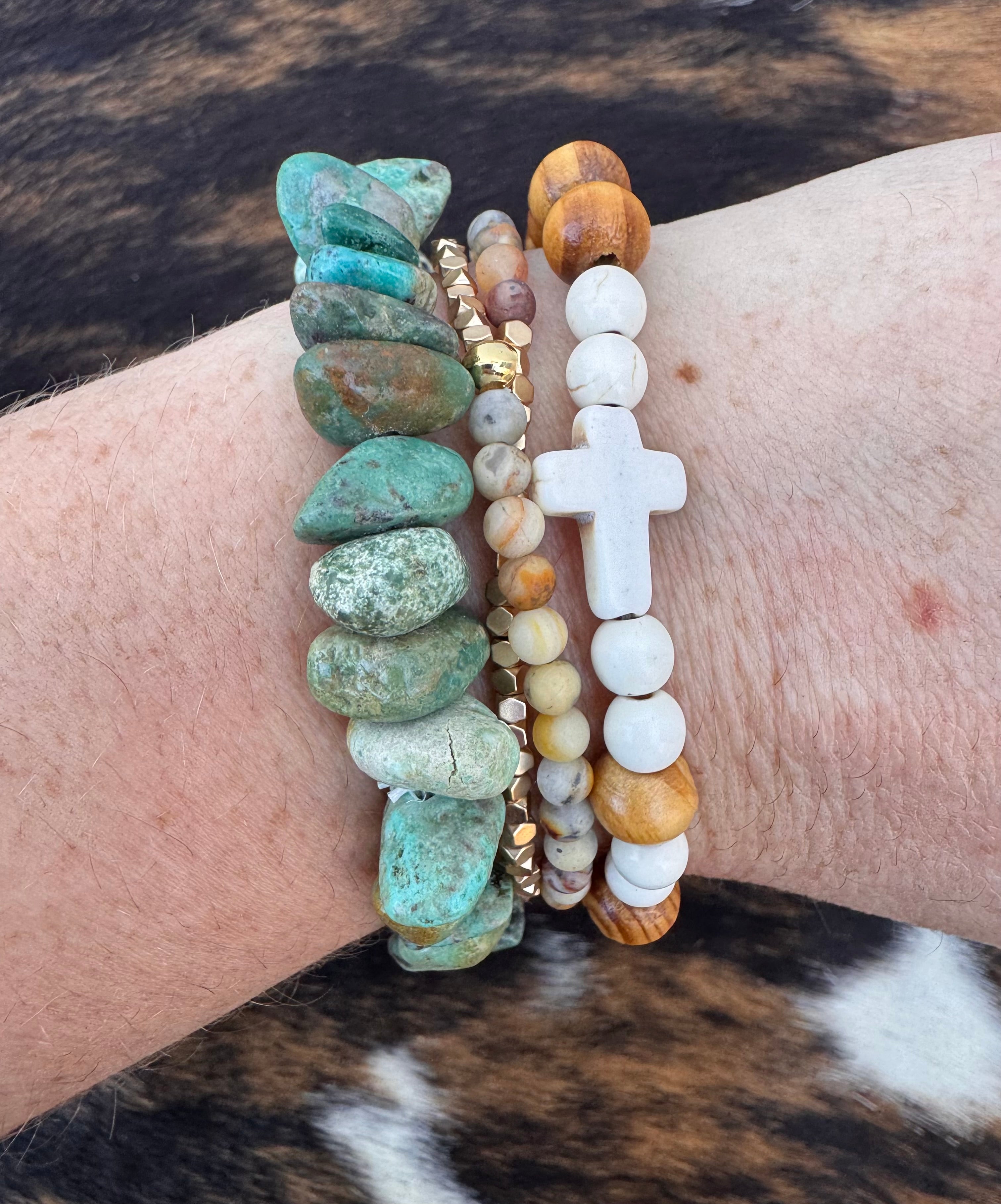 Agate Double Wrap Gold Bracelet