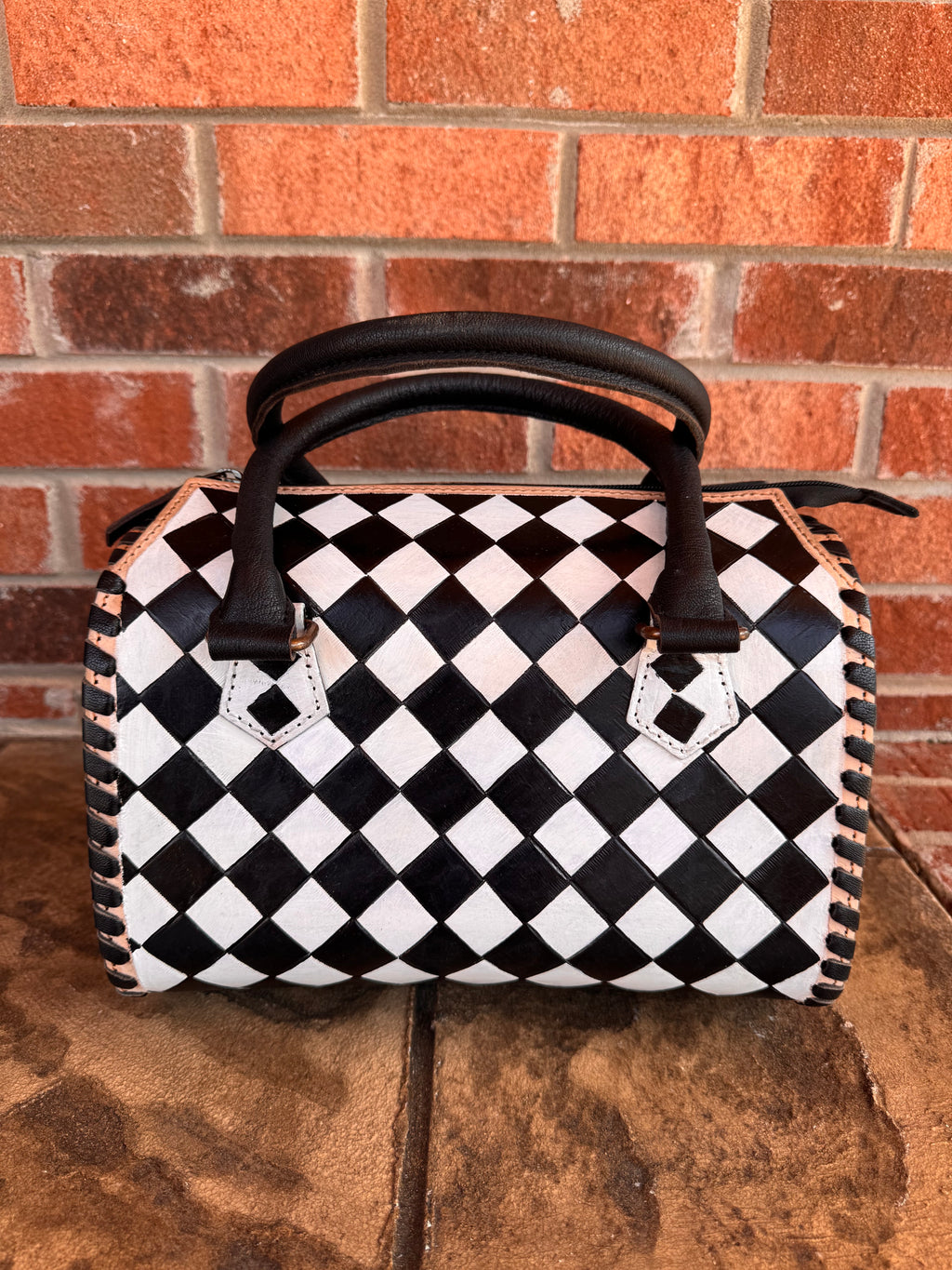 Checkered Speedy