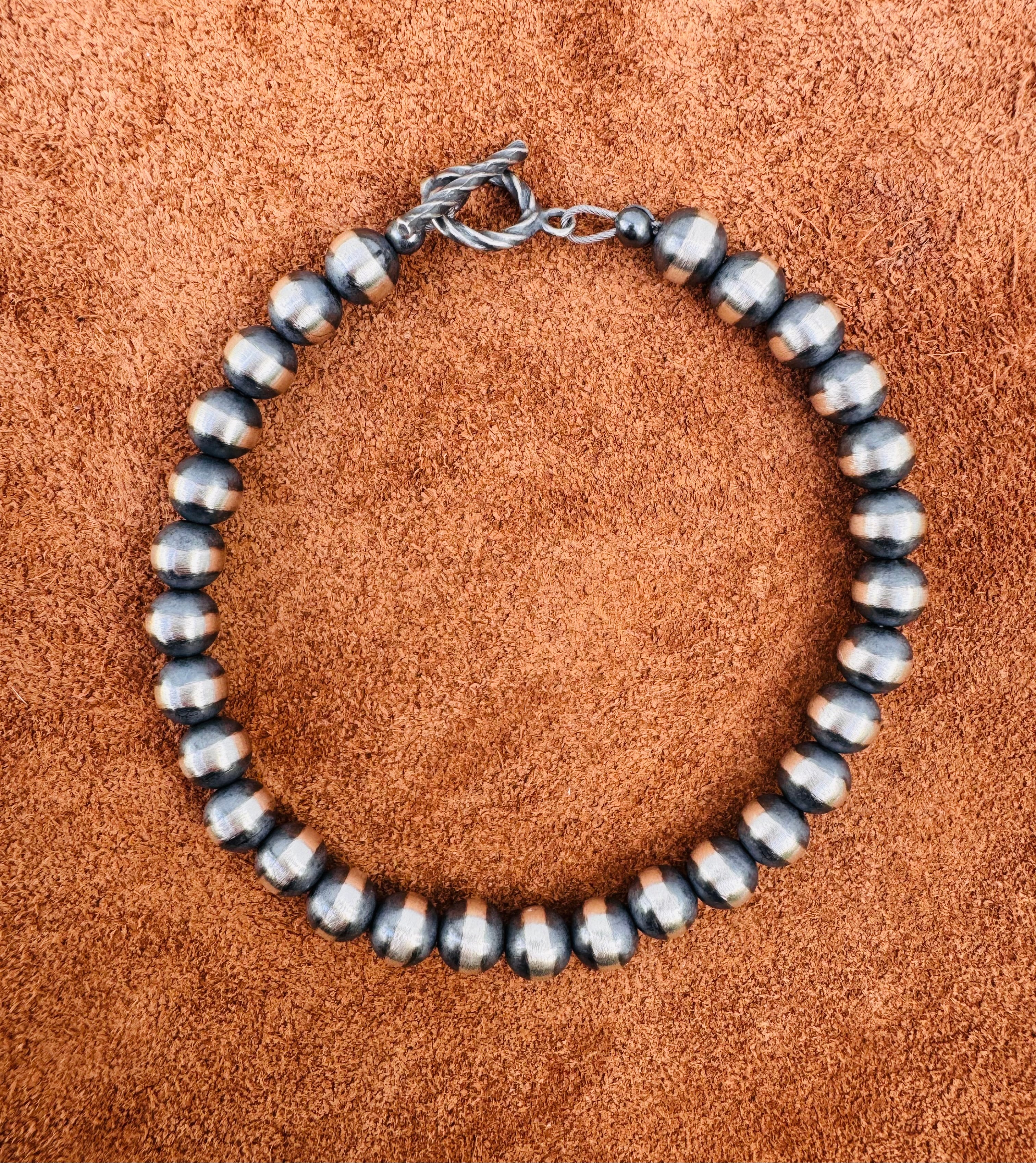 Stand of Navajo Pearl Bracelet