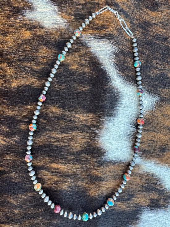 Navajo Pearl Necklace With Dahlia Beads